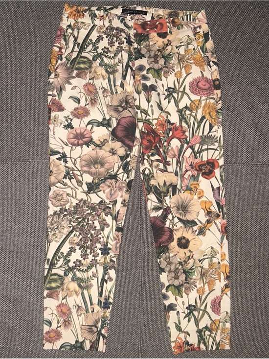 Zara Pants - Floral All Over Print Skinny Trouser Pants - Multicolor